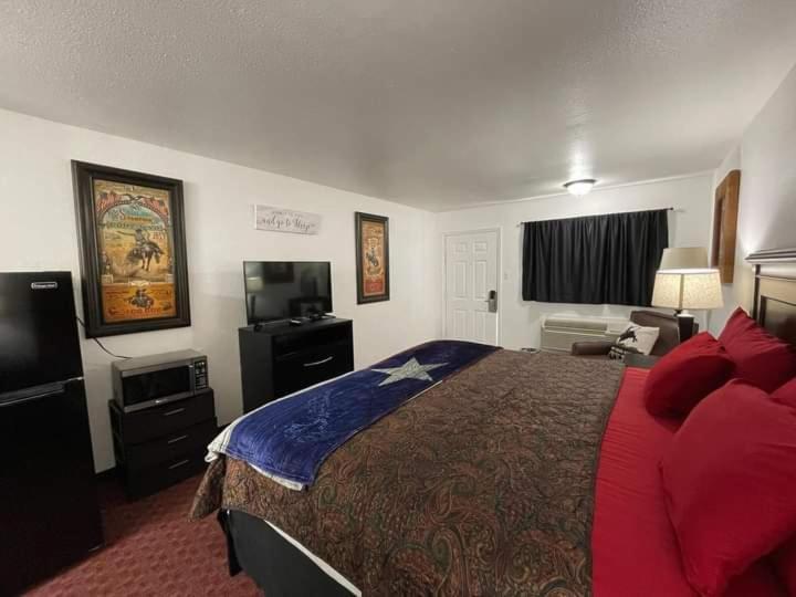 Glen Rose Inn & Suites Bagian luar foto